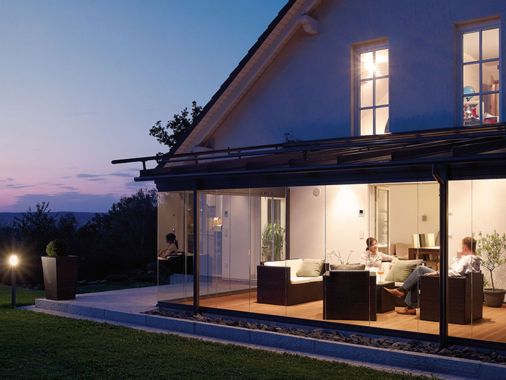 Een veranda in de tuin